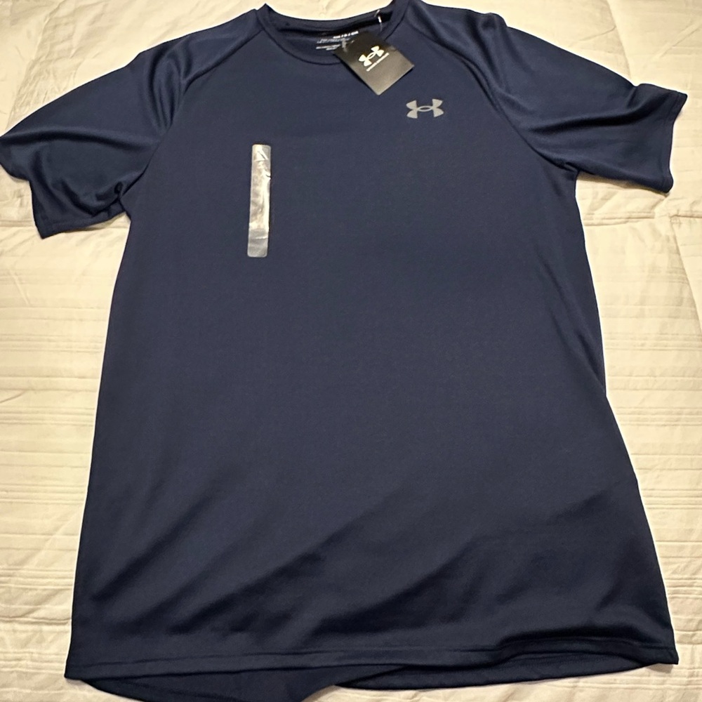 Under Armour Shirt Small NWT
